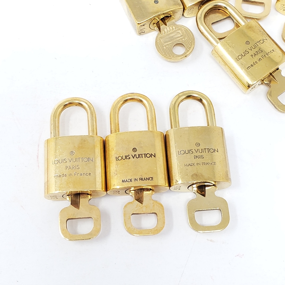 100% Authentic Louis Vuitton 1 Locks and 1 Key - Picture 10 of 13